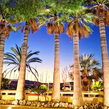 Daire La Californie Views